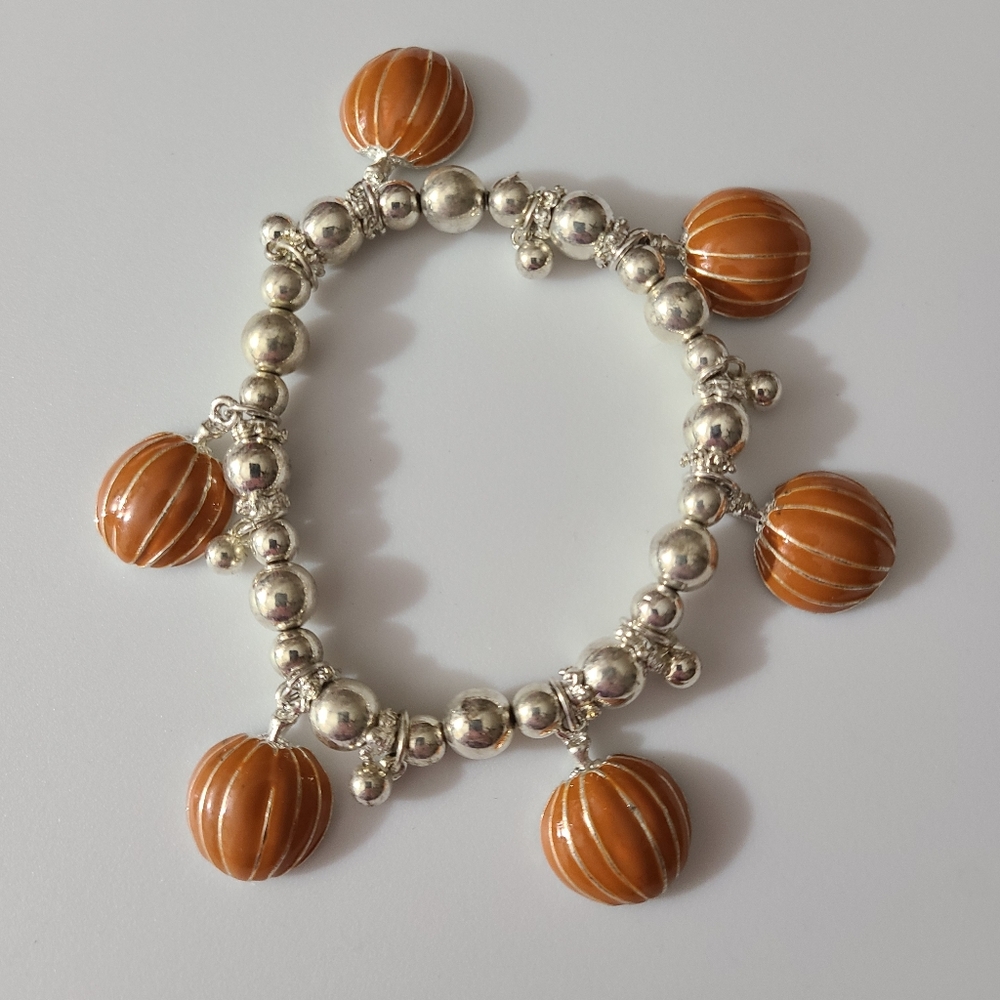 Fall Pumpkin Charm Bracelet Silver Beads Enamel Pumpkins Quality Stretch Euc
